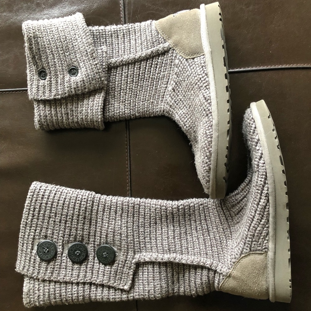 “CLASSIC CARDY BOOT” Grey knit women’s UGG boots